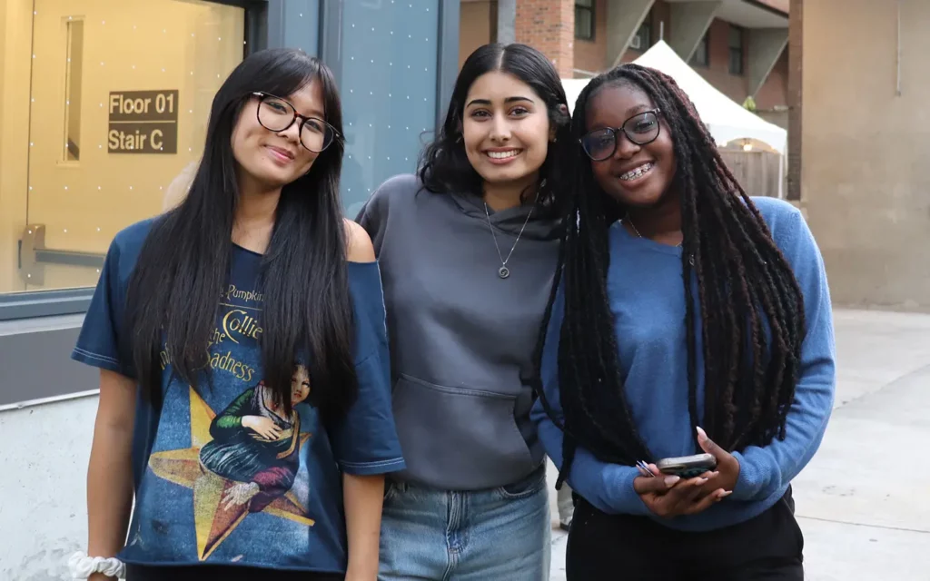 HOEM Toronto Student Apartments -Parents & Guardians