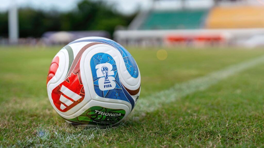 Official ball FIFA 2026.