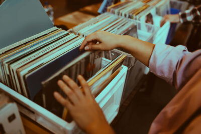 HOEM  -From One Music Lover to Another: A Student’s Guide to Record Stores in Toronto