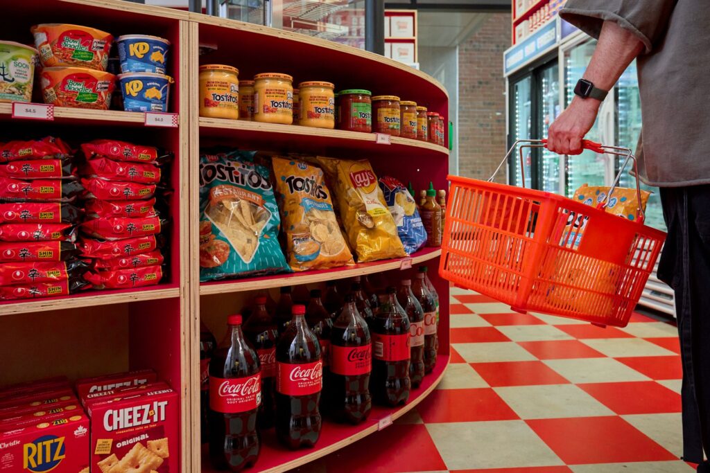 New convenience store Toronto.